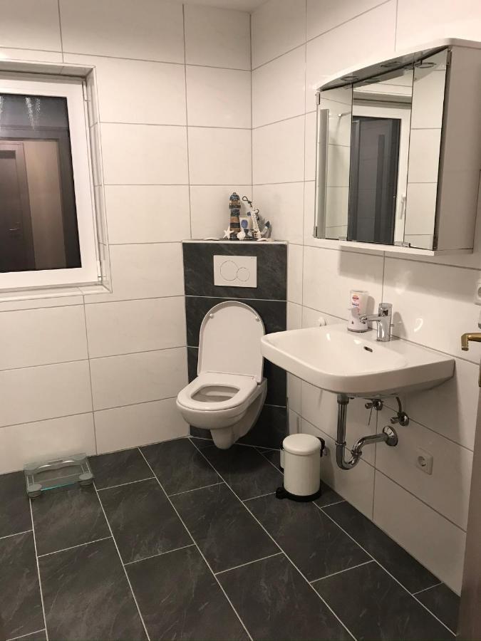 Gemutliche 3-Zimmer Wohnung Saal an der Donau ภายนอก รูปภาพ